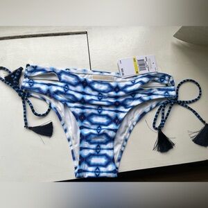 Michael Kors bikini bottom size medium. NWT